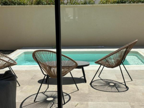 Maison neuve climatisée Piscine 4 personnes